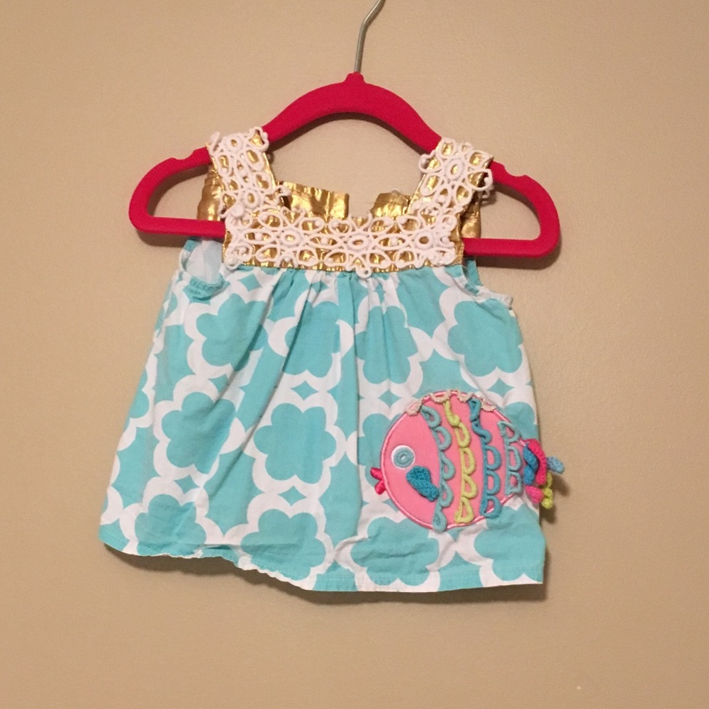 Trendy baby top
